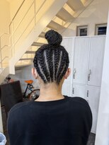 アム(am)&nbsp;コーンロウスタイル