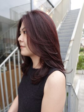 ビュートリアム 七里ヶ浜(BEAUTRIUM) 似合わせ流れる顔まわりレイヤーカットと暖色カラー