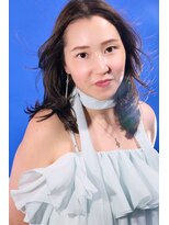 アンアタッシュ(UNE ATTACHE) Breeze Line “空気をまとう” 顔周りレイヤー × ストレート