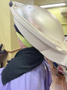 アルモニ(hARmoNiE)の写真/ヘッドスパが大人気☆人気の秘密は、極上の癒し空間と丁寧な施術☆頭皮から髪までトータルでキレイに♪