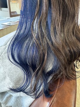 インナーブリーチカラー似合わせカットロング