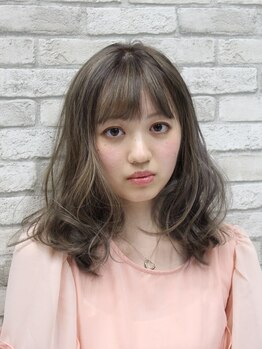 サロンの仕上がりが自宅のスタイリングでも簡単再現◎伸びても扱いやすく、キレイにまとまるスタイルに☆