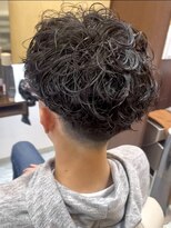 マキシム ナカイ(MAXIM NAKAI)&nbsp;スペインカールメンズパーマフェードスタイル