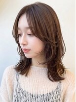 フラッグ(flag)&nbsp;透明感髪質改善カラー◎レイヤーミディ×くびれ20代30代小顔