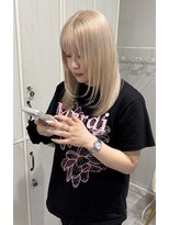 ノエ シンサイバシ(Noe Shinsaibashi)&nbsp;【keina】ホワイトブロンド/ハイトーン/ケアブリーチ/ストレート