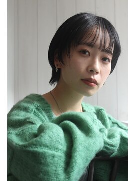 デイ(DAY.) 耳かけショート ブルーグレー シースルーバング