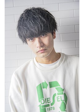 アイヴィ 表参道(IVY) 小久保style☆センターパートツイストスパイラルコンマヘア