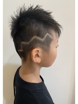 ヘアー デザイナーズ サロン アヴァンセ(HAIR DESIGNER'S SALON AVANCE) メンズキッズカット