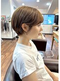 くびレイヤーグレージュショート20代30代40代似合わせカット