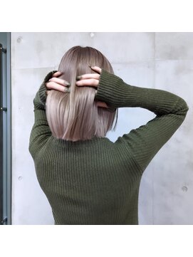 ソルトウォーター 南堀江(SALT WATER) グレージュ