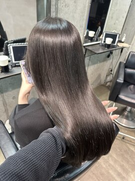 ラス トーキョー(LAS TOKYO) ダークグレージュ