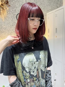 オプス 大名店(Ops) レッドにブラックのエンドカラー