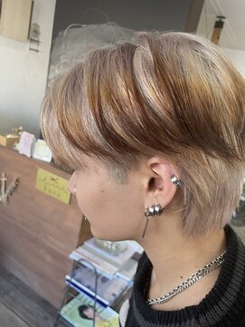 クロ(kuro) フェザーカラー