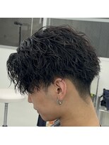 イーラ(era) メンズ刈り上げマッシュ眉毛