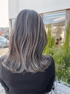 ラヴェストバイフレイスウェル(LOVEST by frace well) 立体感あるハイライトでイメチェン♪