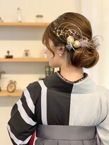 バサラ 横浜駅前店(VASARA)&nbsp;横浜/袴ヘア/着物ヘア/卒業式ヘア/タイトヘア/シニオンヘア