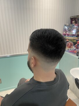 エルエフェ(EL JEFE) 【スキンフェードスタイル】［東中野］［落合］［床屋］