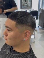 グルーマーズクレッジ 渋谷店(GROOMER/S CREDGE) men's/メンズ/メンズカット/刈り上げセンターパート/渋谷