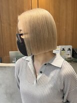 テトラ バイ ネオリーブ 横浜西口店(tetra by neolive)&nbsp;ホワイトベージュ　ブロンド　ハイトーン　ケアブリーチ　横浜★