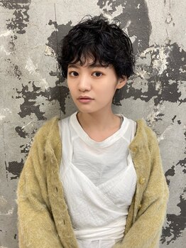 seos 【セオス】の写真/【NEW OPEN】 一気に今っぽい雰囲気へ格上げしてくれる。ラフなゆるめパーマもしっかりカジュアルも◎