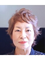 ココアール けやき通り(COCO.R) ☆若々しく、アクティブなイメージに☆肌色もれいに見える♪