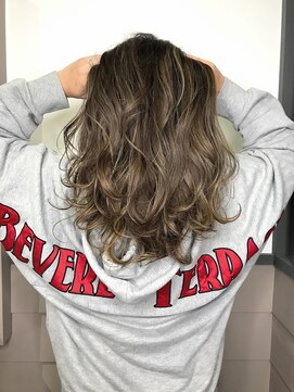 美容室 エイミー(H'Amie) コントラスト グラデーションカラー♪