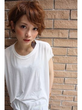 トゥーリ 二日市店(tuuli) 大人可愛い小顔ショートことりベージュ☆ イルミナカラー