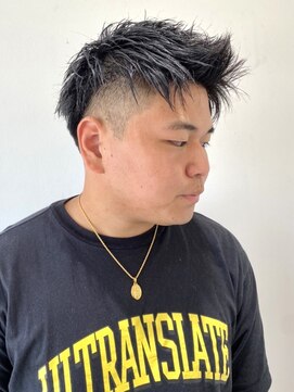 フォーク FOLK 【FOLK】眉カットもOK!刈り上げフェードツーブロックスタイル♪