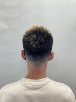 ヘア プロデュース アイモ(Hair Produce Aimo)&nbsp;アクセントカラーのスキンフェード☆