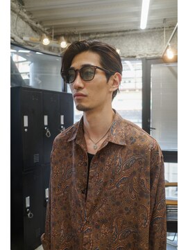 スレイ 西宮(SLAY) 波巻きハイライトアップバングツーブロックマッシュ