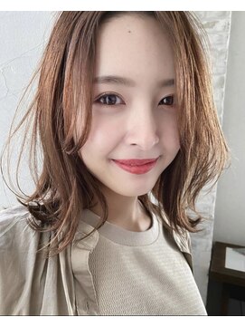 ブロウ ネックス ザ サロン 表参道(VLOW nex the salon) vlow表参道  タンバルモリ 上品ボブ 髪質改善 韓国 長屋