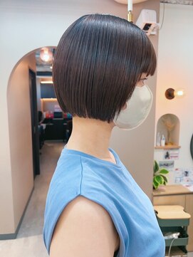 シビバイレボ(CIBI by revo) 地毛風カラー/ナチュラルレイヤーカット/ショートボブ[船橋]