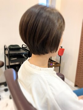 ルセ イノベーション 白岡本店(Ruse innovation) 【11月】ナチュラルショートボブ♪