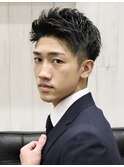 爽やかビジネスショートツーブロックスタイル理容室