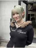 西葛西顔まわりレイヤーボブ