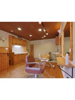 【プライベート空間×完全マンツーマン施術】居心地の良さと親しみやすさを大切にした寛げるリラックス空間