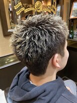 レオヘアワークス(LEO HAIR WORKS) スパイキーショート 新潟メンズカット 新潟床屋 バーバー