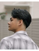ペルズヘア(PELLS HAIR)&nbsp;テーパーフェードセンターパートフェザーショートフェザーパーマ