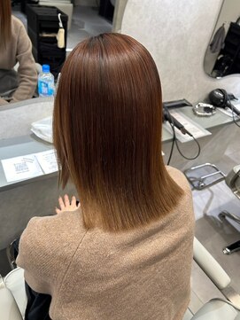 ニュイ 茨木店(nui +) ミルクティーブロンド/ダークブルー/デジタルパーマ/茨木