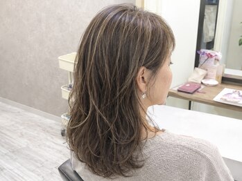 シュシュプライベートヘアサロン(Chou chou private hair salon)の写真/仙台希少☆白髪染めを使わない《白髪ぼかし/脱白髪染め》なら藤原orKumagaiにお任せ☆詳細はこだわりページ