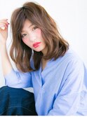 分け目なしでふんわりスタイル♪