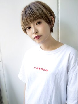 エトワ(ETOWA) アッシュベージュ×マッシュショート