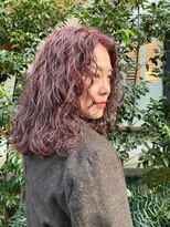 ストラマ(STRAMA)&nbsp;harumiyaミディアムパーマ ピンクヴァイオレット