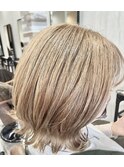 ショート×ブロンド