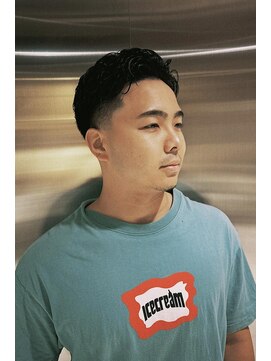 フランクスバーバーザスタンド(Frank’s barber the stand) テーパーフェードラフパーマE