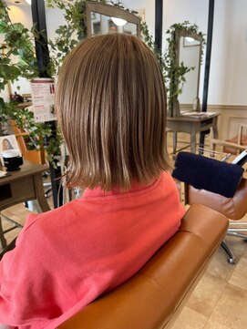 クロエ バイ ラヴィズム(CLOE by LUVISM) カット、ダブルイルミナカラー