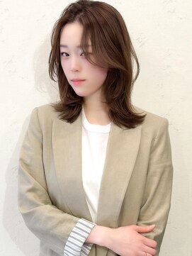 セルカ 新宿(CERCA) 新宿韓国風レイヤーボブ切りっぱなしダブルカラー西新宿似合わせ