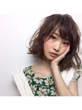 ヘアーデザイン ディードット ウル(D. ulu) 大人フェミニンボブスタイル