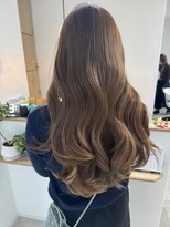 ビビバイベル(BiVi by BHEL)&nbsp;桑名ロングレイヤーカットミルクティーベージュロングヘア韓国