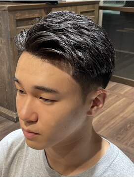 メンズココ 日本橋店(MENS COCO) 20代ブルーブラックアイロンパーマテーパーフェード